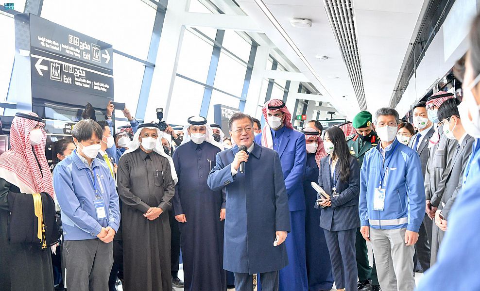 زيارة رئيس كوريا لقطار الرياض