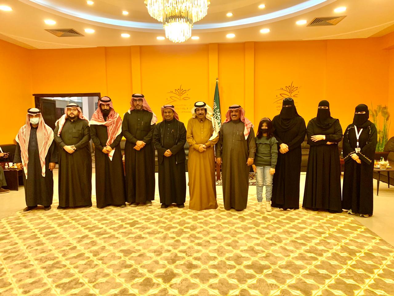 زيارة هيئة الصحفيين السعوديين لعرعر
