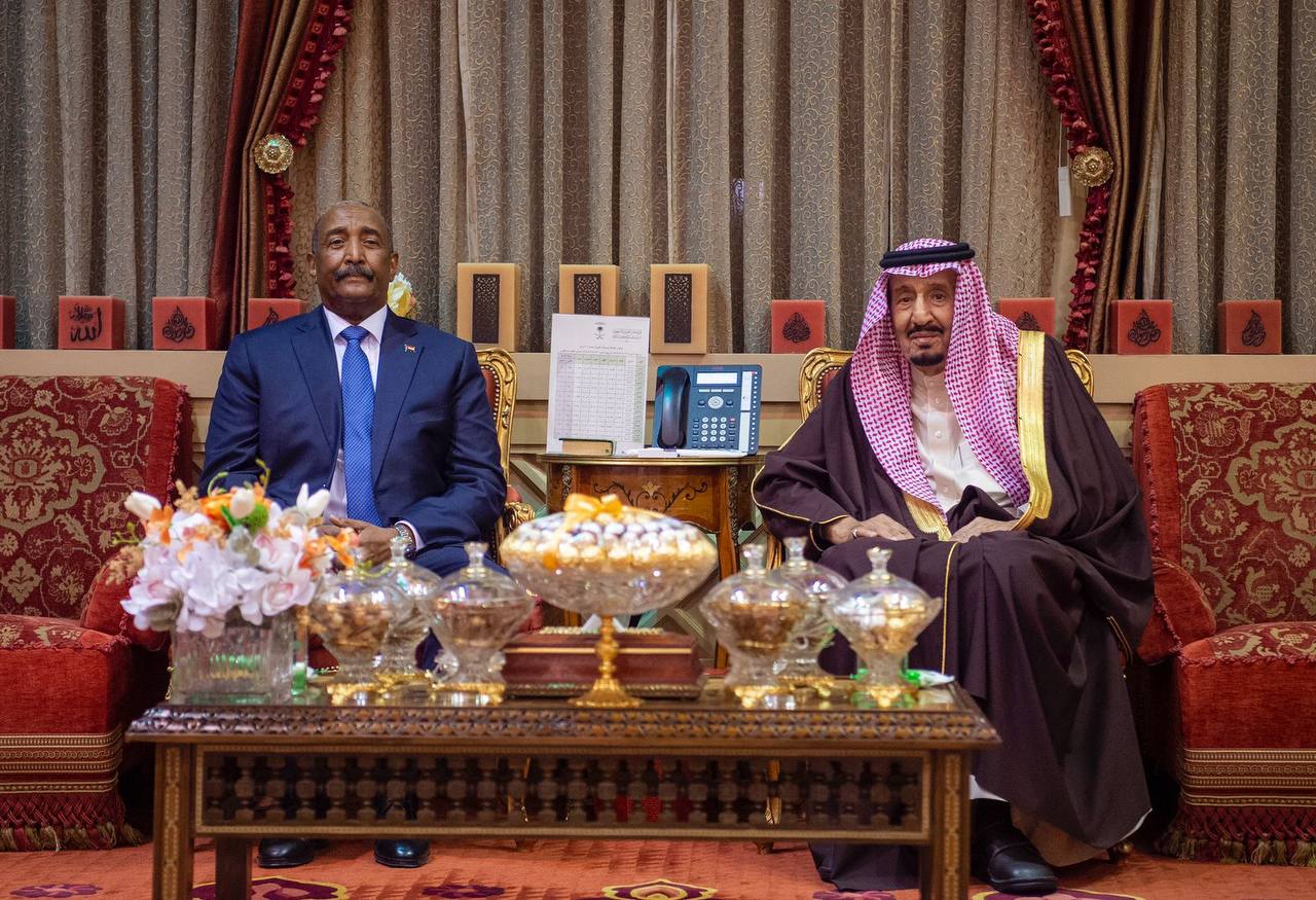 الملك سلمان يستقبل رئيس السودان | آخر المستجدات
