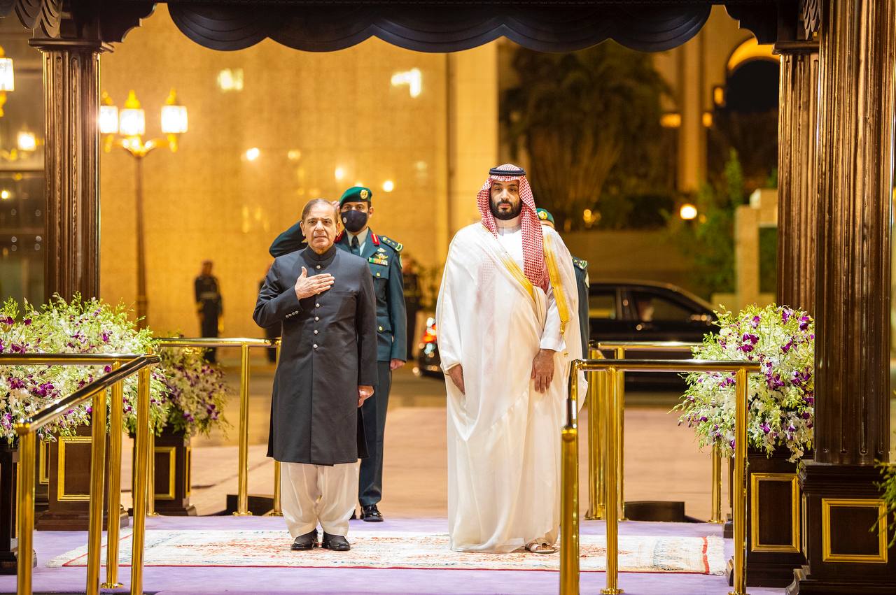 الأمير محمد بن سلمان يستقبل رئيس وزراء باكستان