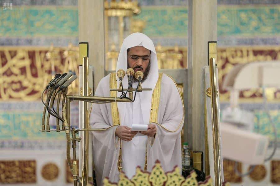 "الثبيتي" يحذر من مخاطر المجالس الافتراضية