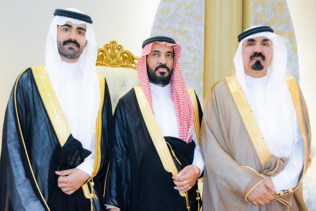"المريدي" يحتفل بزواج ابنه