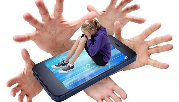 5 مراحل لوقوع الطفل ضحيةً للابتزاز الإلكتروني