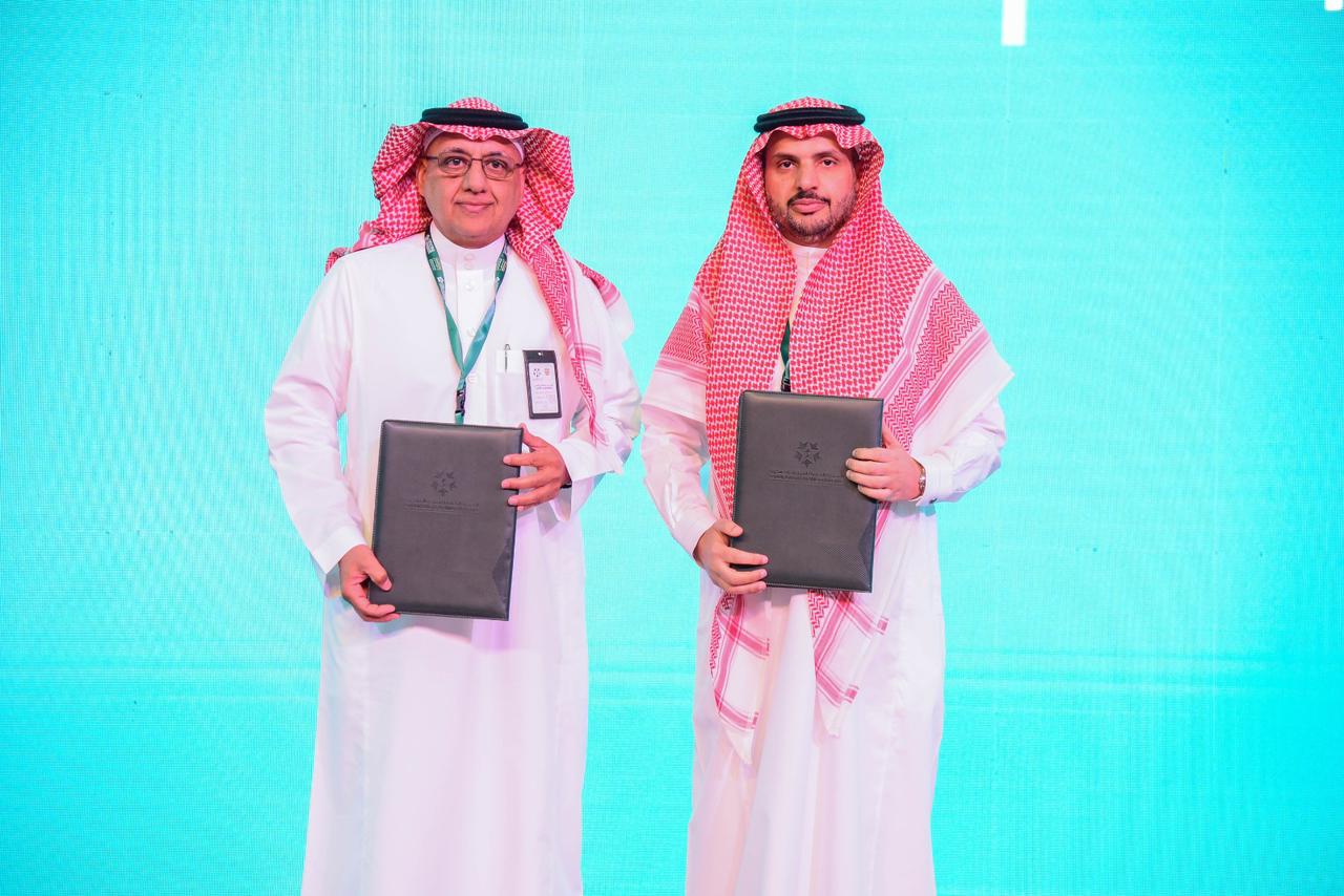 بنك المنشآت والهيئة العامة للصناعات العسكرية يوقعان مذكرة تفاهم لدعم المنشآت الصغيرة والمتوسطة في قطاع الصناعات العسكرية.