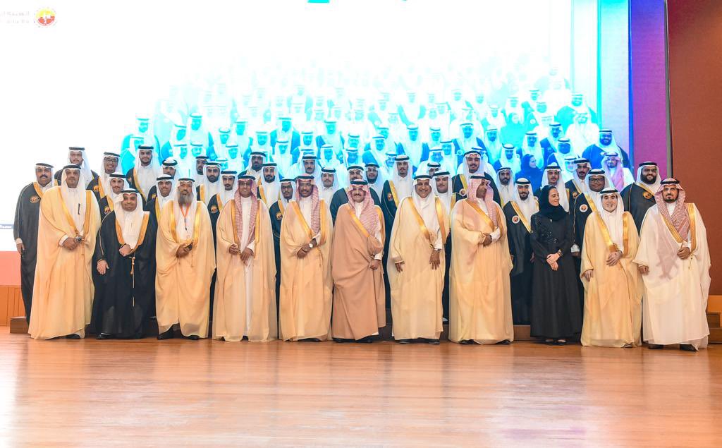 الأمير سعود بن نايف يرعى تخريج 2127 طالباً من كلية الجبيل الصناعية ومعهد الجبيل التقني