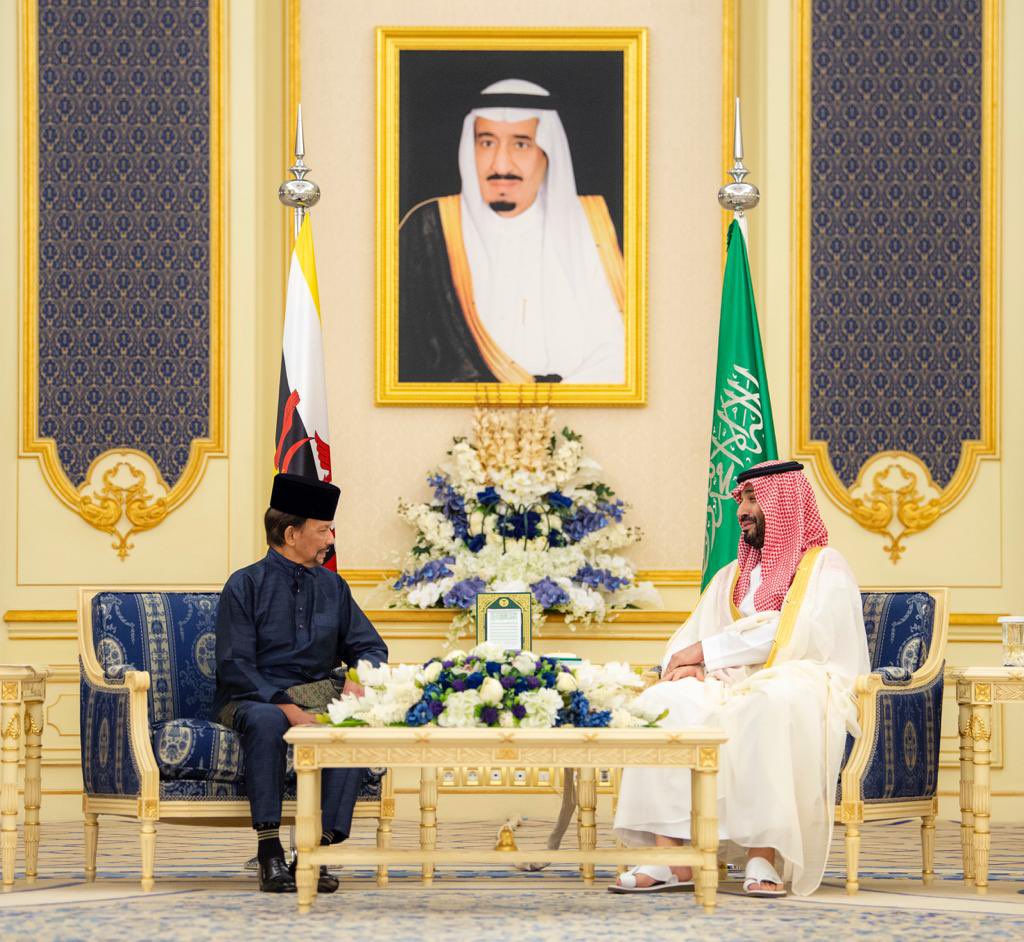 ولي العهد يستقبل سلطان بروناي دار السلام