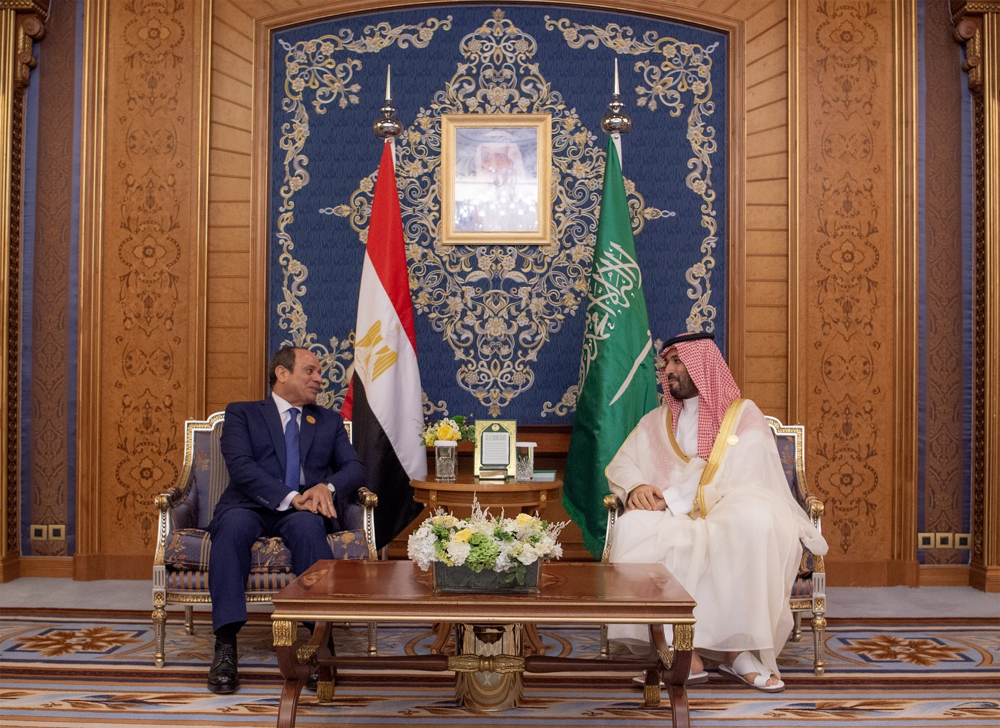 ولي العهد يلتقي بعدد من القادة بالدول العربية والرئيس أوكرانيا