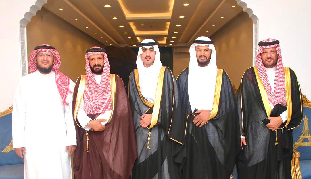 " ال عوضة القرني" يحتفل بزواج ابنه «راكان »