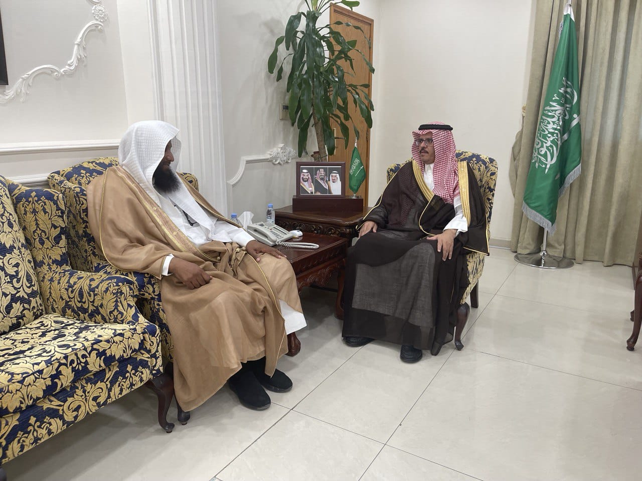 بحضور محافظ الجبيل "الداود".. تفعيل حملة "فاجتنبوه لعلكم تفلحون" التوعوية بالمحافظة