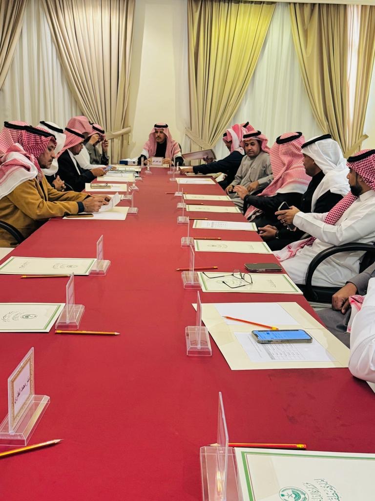 "السديري" يرأس الجلسة الثالثة للمجلس المحلي بالمحافظة