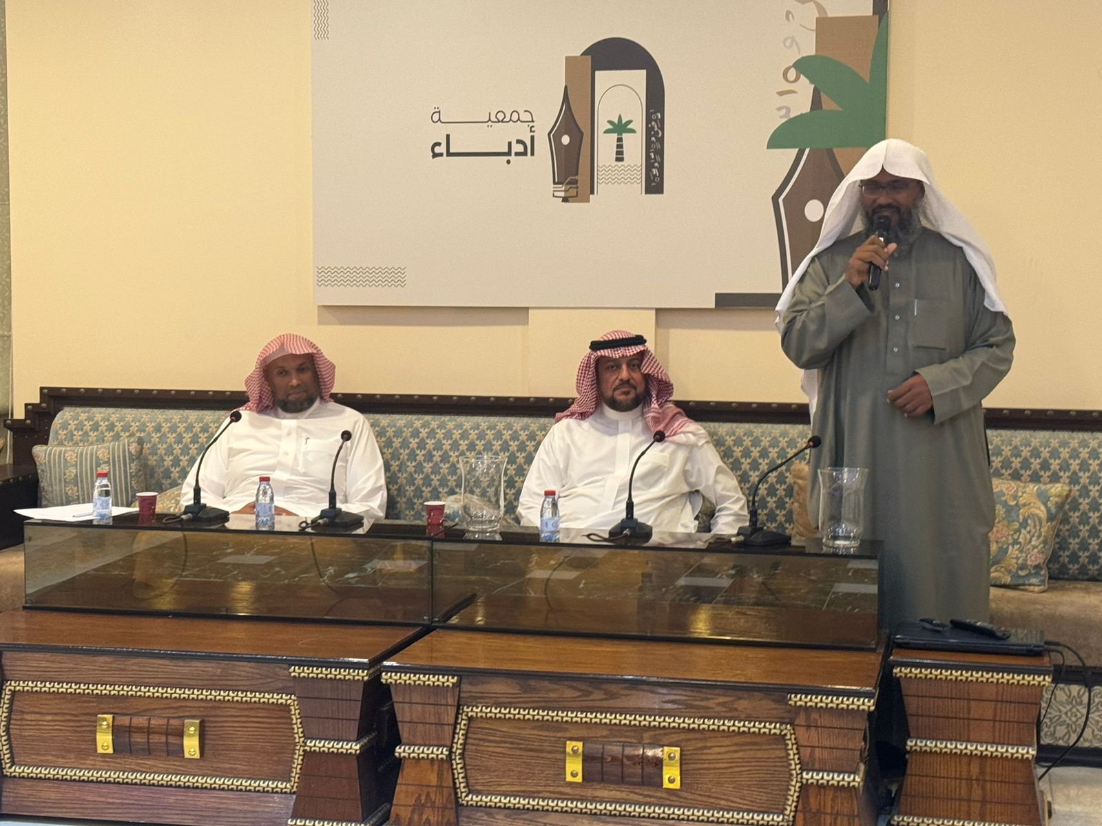 مجلس الأنس الأدبي امتداد لمجالس الأحساء العريقة