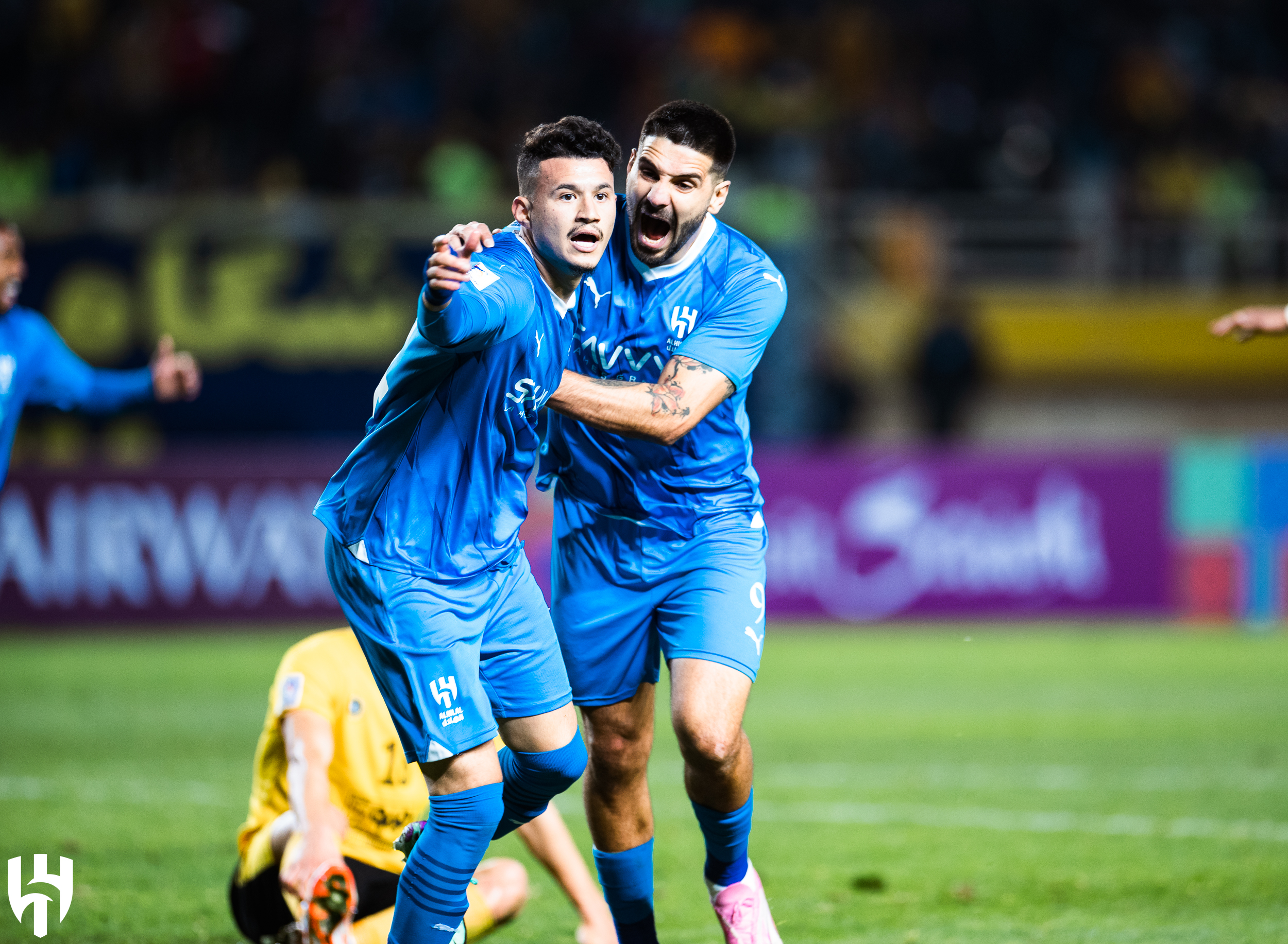 الهلال يكسب سباهان بثلاثة في دوري أبطال آسيا