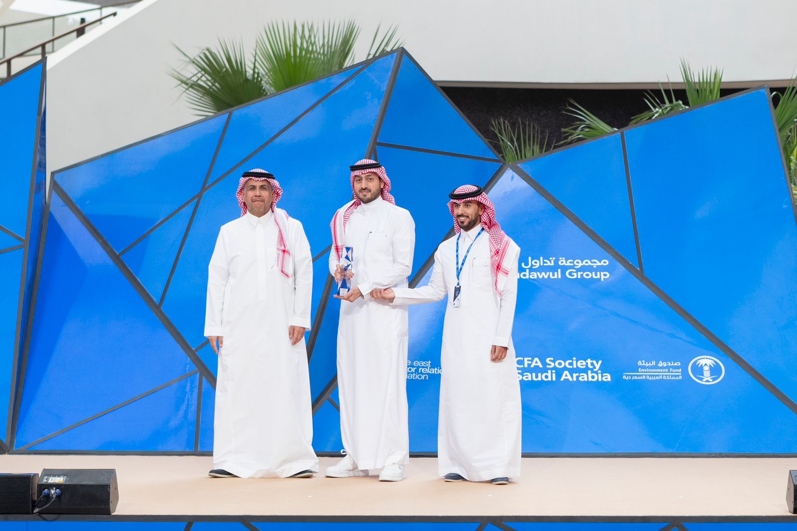 "أرماح الرياضية " تحصد جائزة أفضل عملية طرح لعام 2023