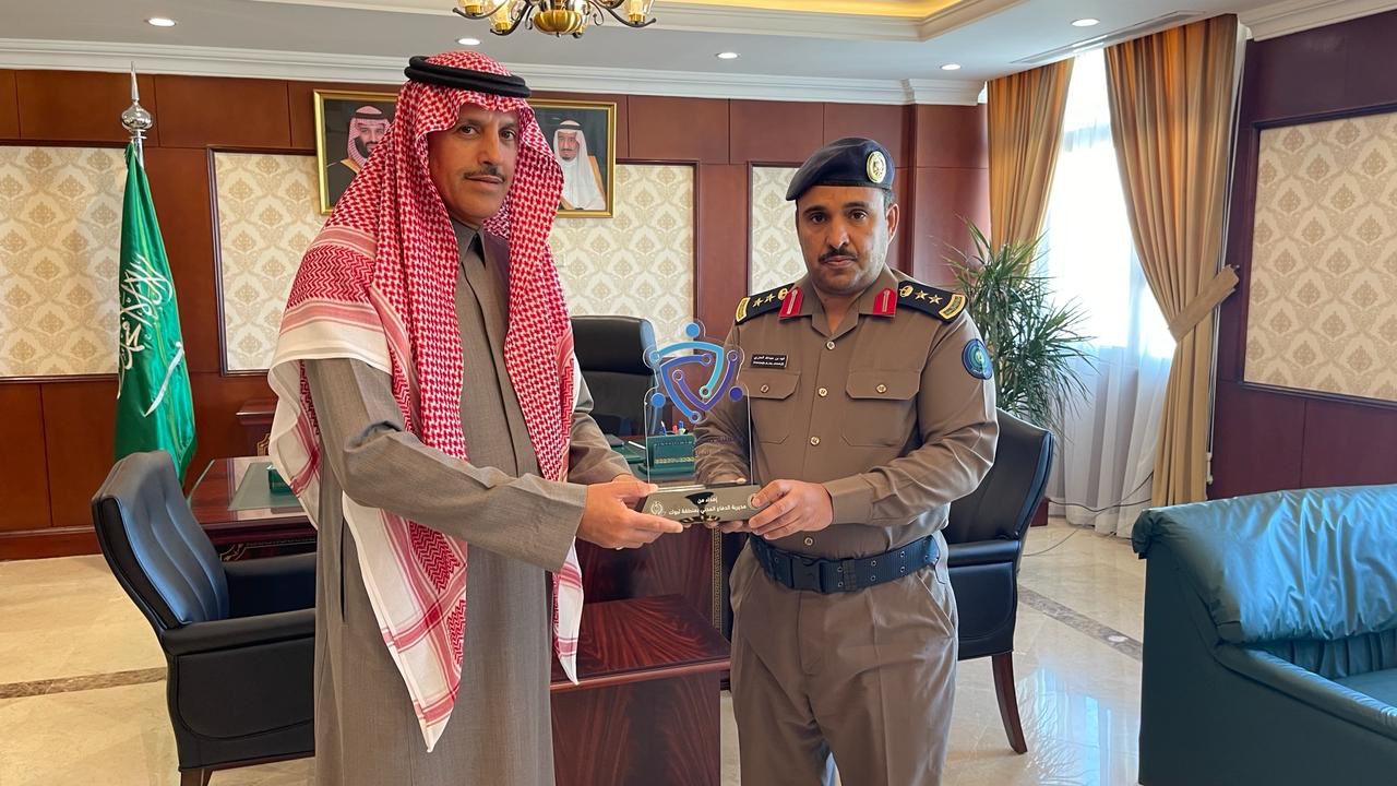 محافظ تيماء يدشّن فعاليات اليوم العالمي للدفاع المدني ٢٠٢٤م بالمحافظة