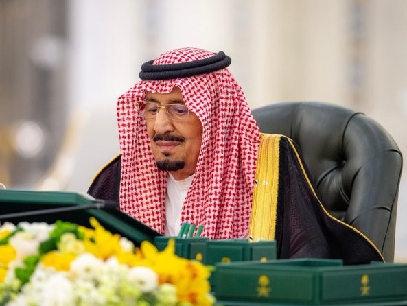 مجلس الوزراء يؤكد مواقف المملكة الراسخة نحو إحلال الأمن والاستقرار في المنطقة والعالم