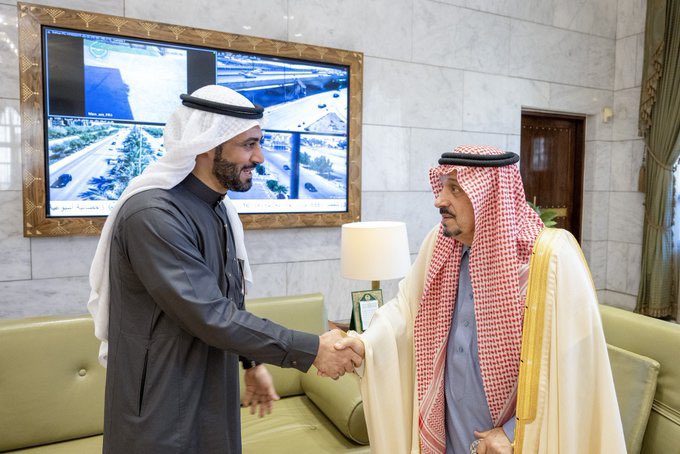 أمير الرياض يستقبل المواطن عبدالله العنزي