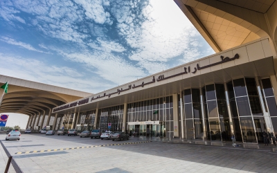 "الوطني لسلامة النقل": فريق التحقيق باشر مهامه في واقعة إخلاء ركاب طائرة شركة طيران النيل نتيجة احتراق منظومة العجلات بمطار الملك فهد بالدمام