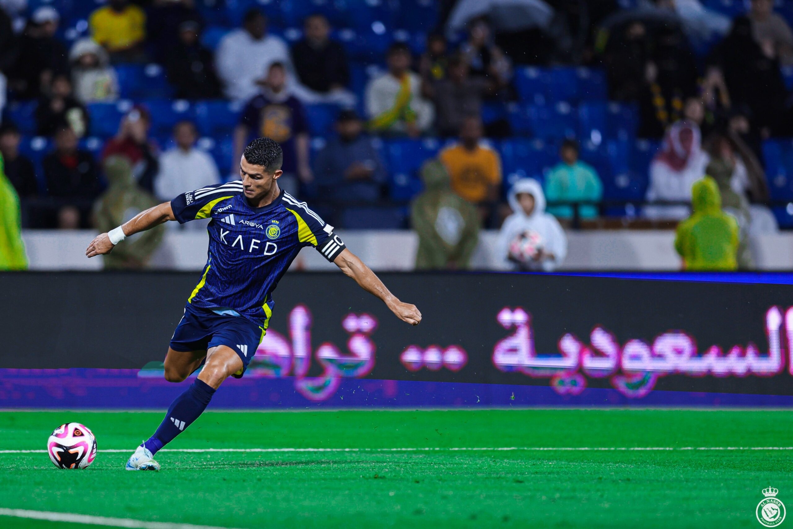 النصر يضرب موعدًا مع الهلال بنهائي السوبر السعودي