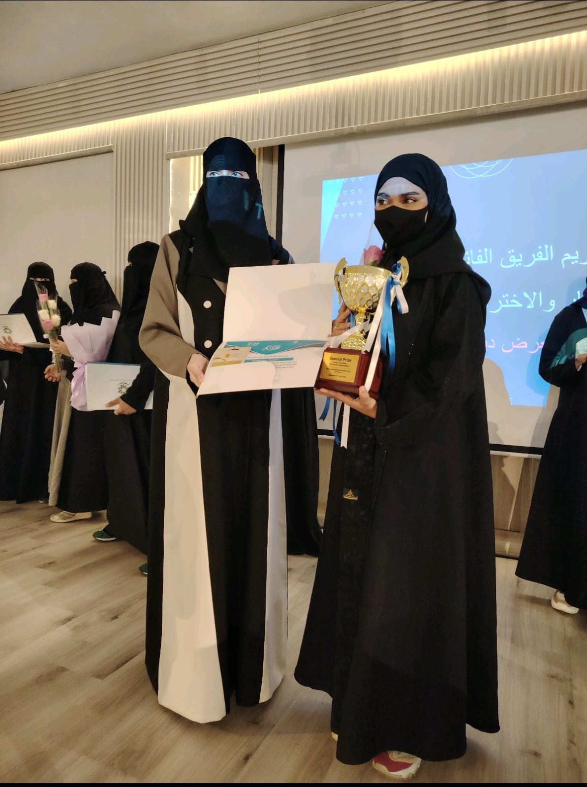 الكلية التقنية الرقمية للبنات بالأحساء تنال الذهب العالمي في كوريا الجنوبية بحماية مرتادي الشواطئ