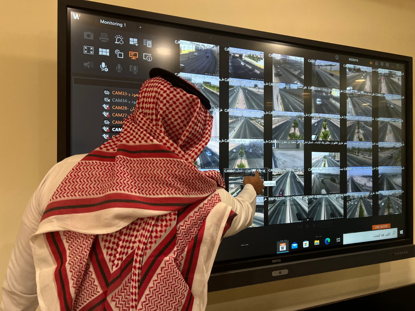 أمانة الأحساء تُطلق مشروع "تشغيل نظام النقل والسلامة المرورية في الطرق"