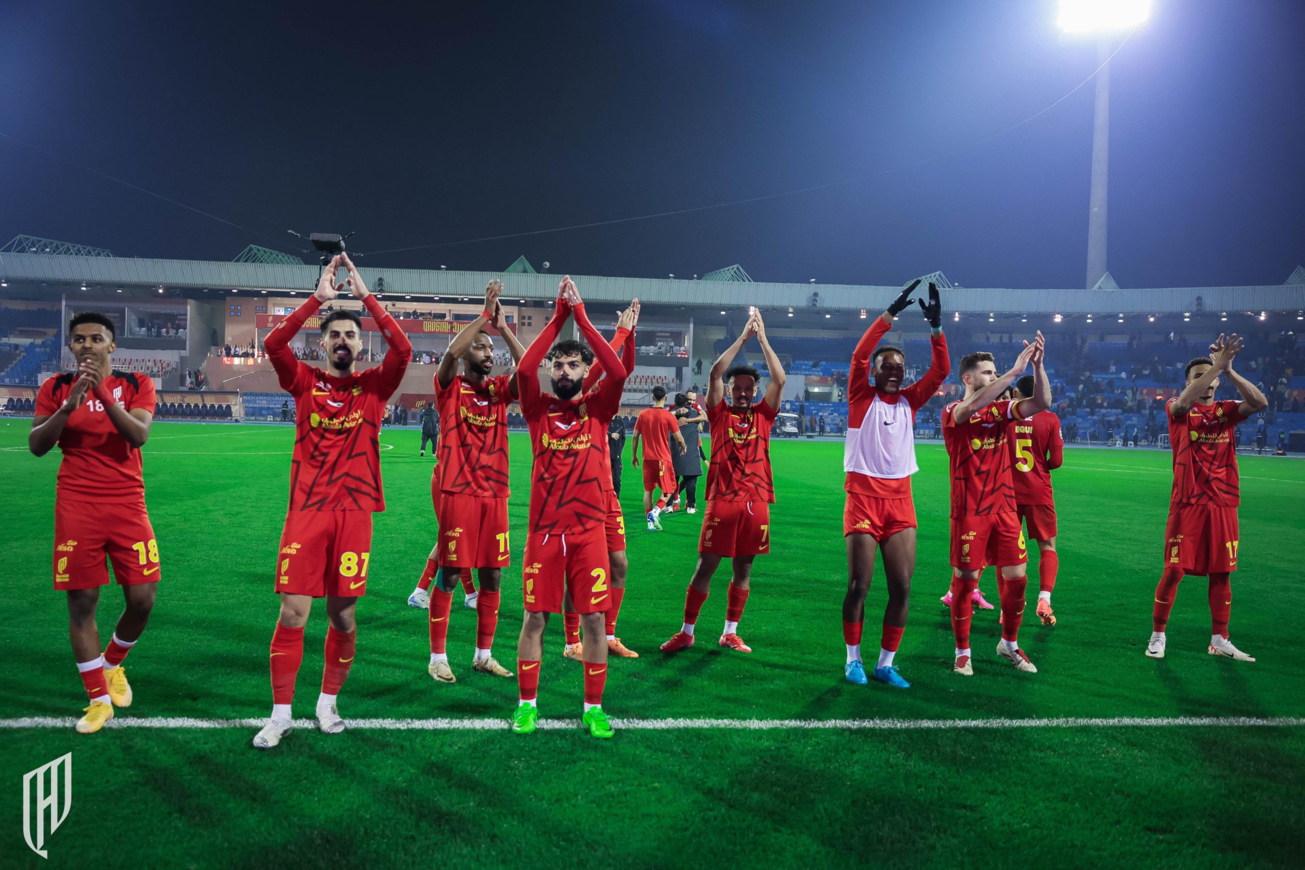 تعثر الهلال والاتحاد أمام القادسية وضمك في دوري روشن