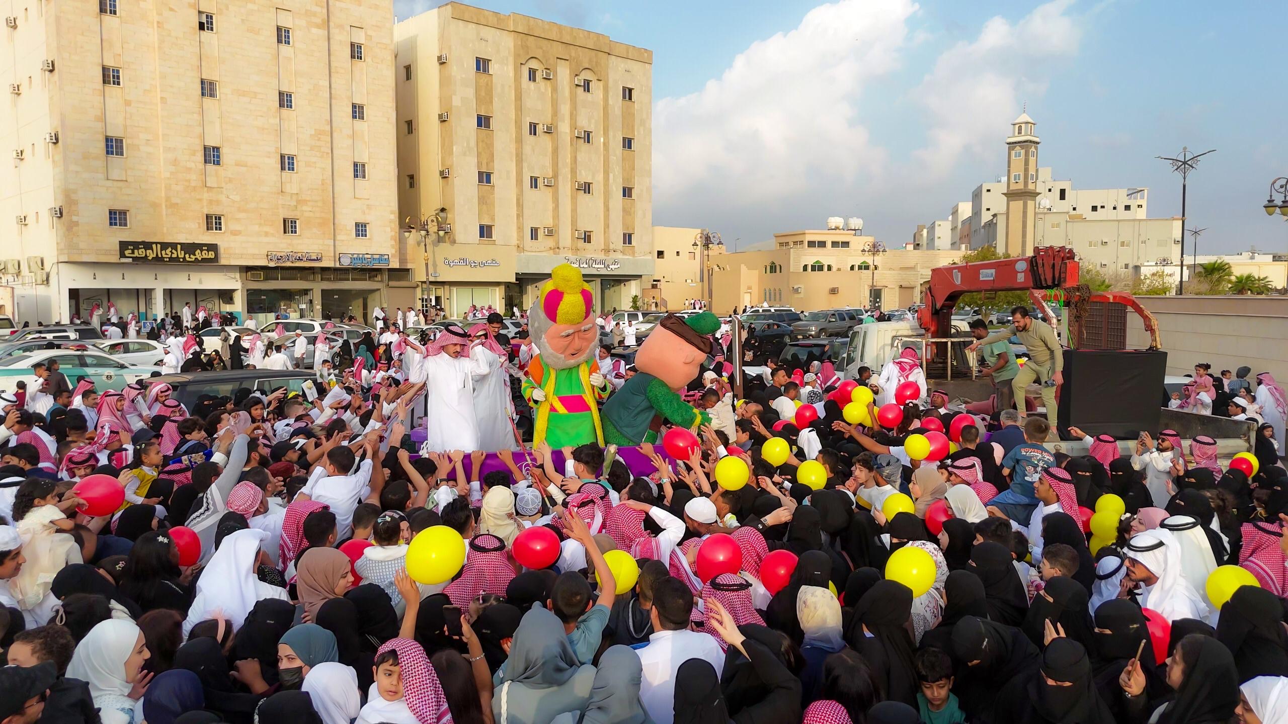 أكثر من 30 فعالية في (٨) مواقع تنثر الفرح على سكان تبوك وزوارها