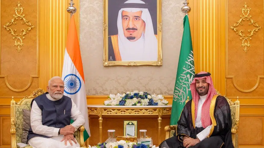 ولي العهد يستقبل رئيس الوزراء الهندي في قصر السلام ويعقدان جلسة مباحثات رسمية