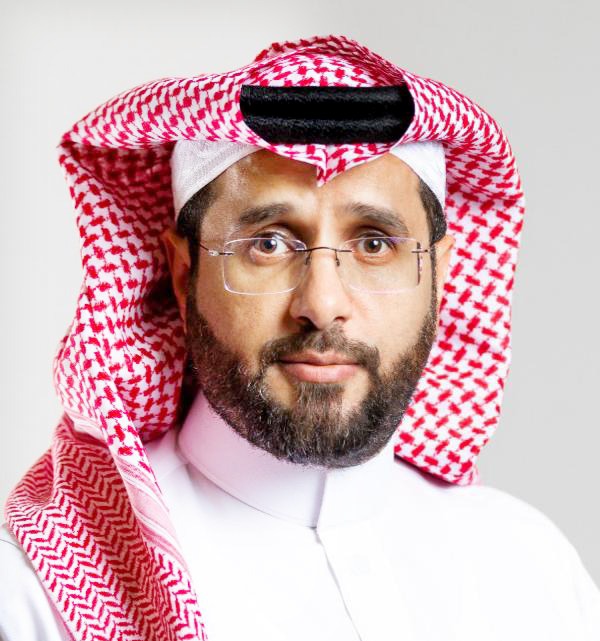 المهندس سعيد القرني حصل على شهادة إتمام متطلبات البرنامج التدريبي من معهد إنسياد العالمي