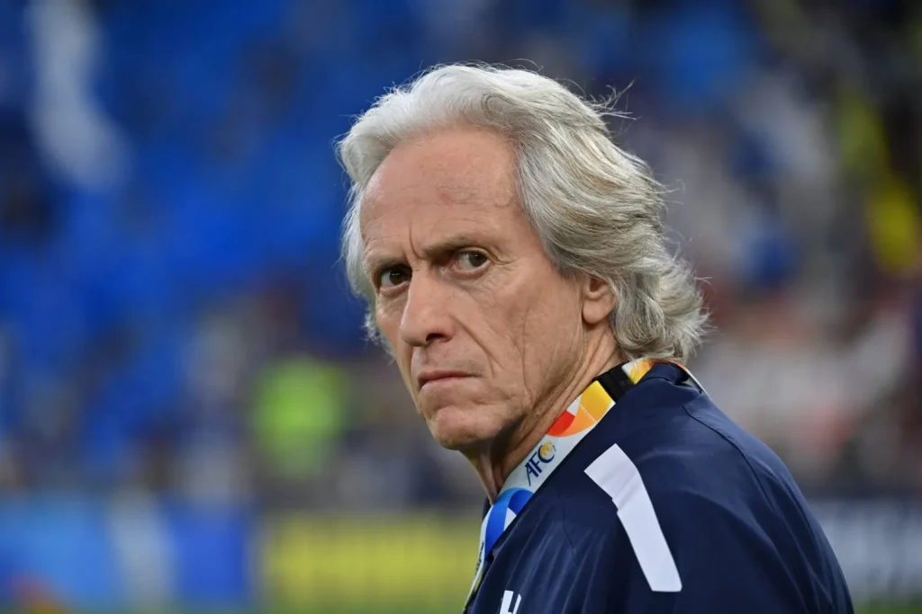 الهلال يفاضل بين 4 مرشحين لخلافة خيسوس.. أنشيلوتي على رأس القائمة