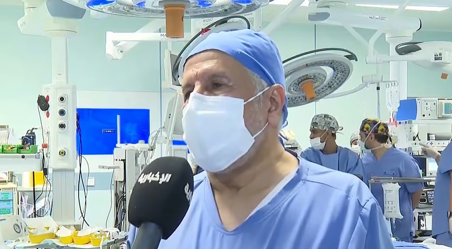فصل توأم طفيلي مصري في الرياض بعد جراحة معقدة