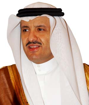 سلطان بن سلمان: قيادة آمنة تحمي الأرواح