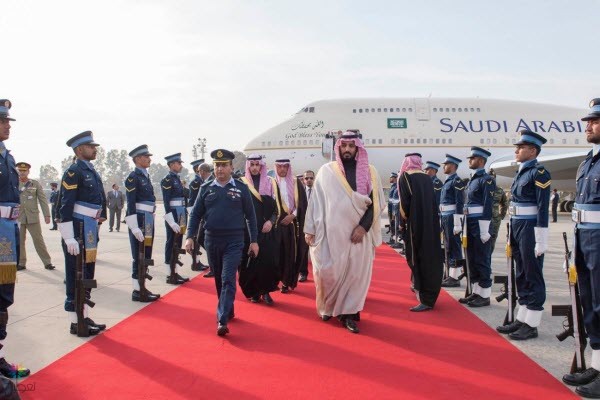 000-692672341452425153138