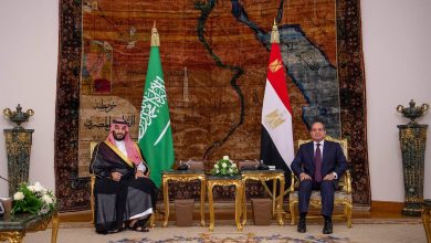 photo5877450513518278883