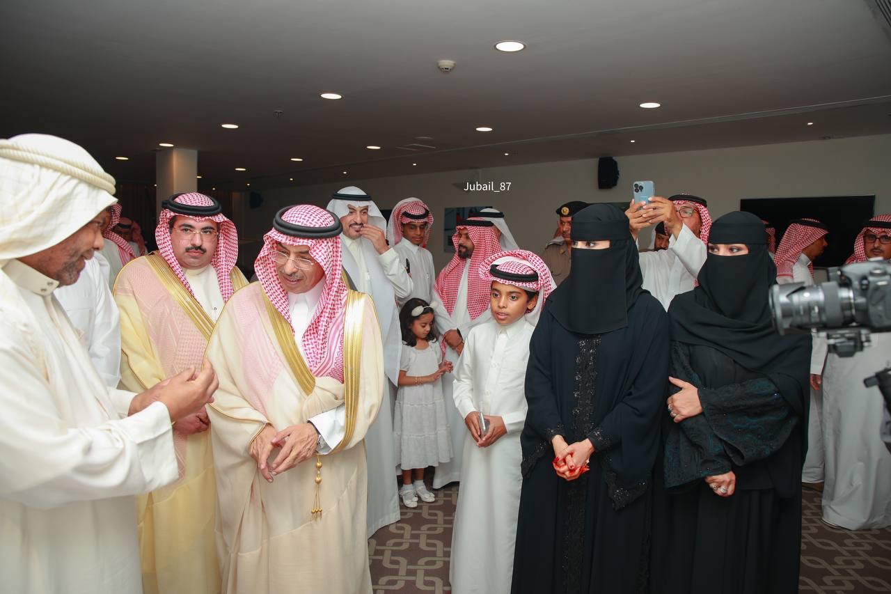 edb6ff27 df5b 4c3d b526 d1348e0c0445